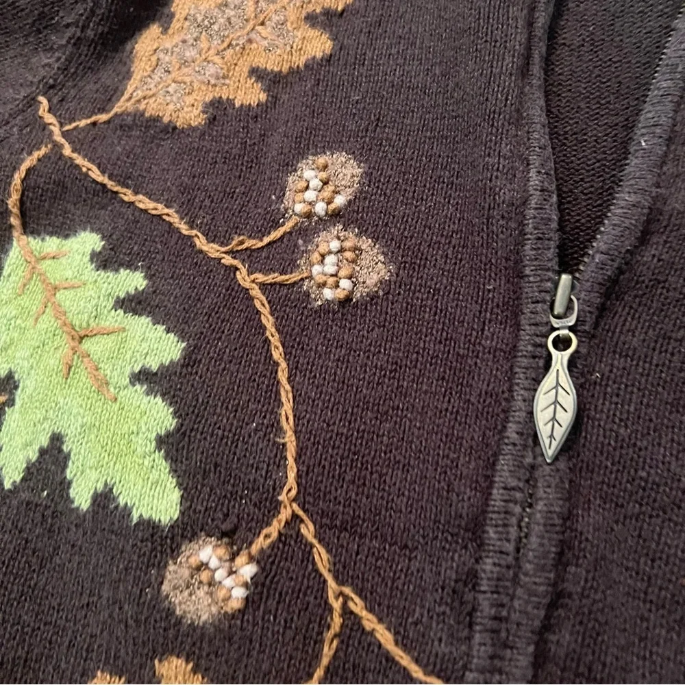 Womens vintage 3D leaf knit  zip up sweater/ cardigan
